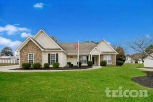 170 Orchard View in Fayetteville, GA - Building Photo