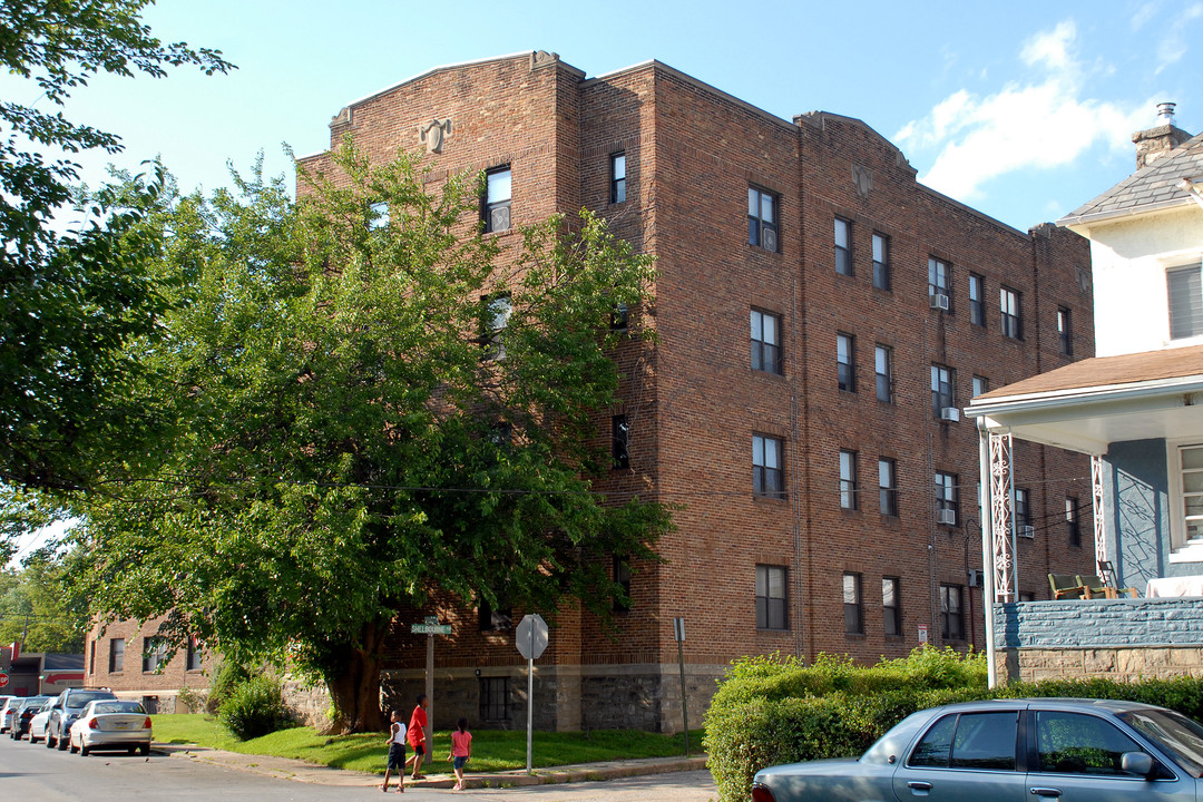 Springton Manor Apartments in Upper Darby, PA - Building Photo