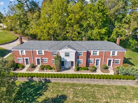 Erie Townhomes in Cincinnati, OH - Building Photo