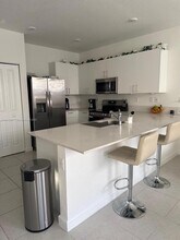 2894 SE 26th Ter in Homestead, FL - Building Photo - Building Photo