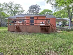 5164 Phillips Dr in Forest Park, GA - Building Photo - Building Photo