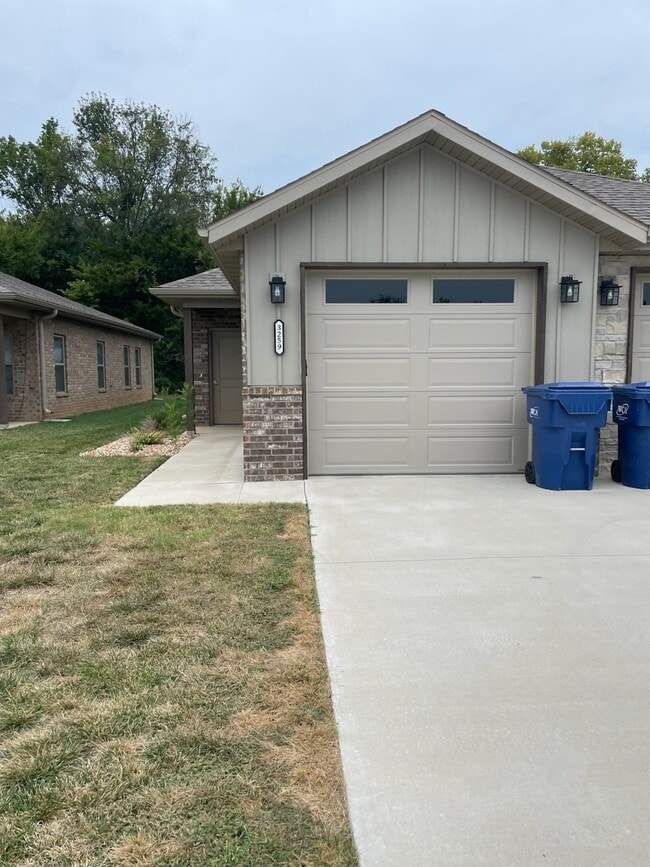 property at 3225 W Sexton St