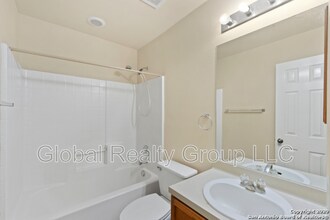 124 Burning Tr in Cibolo, TX - Building Photo - Building Photo