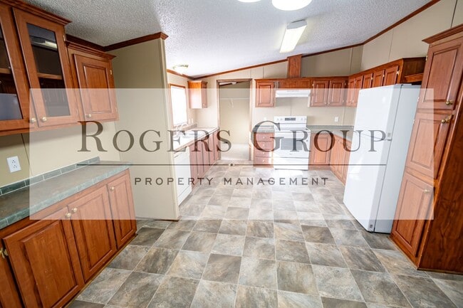 276 Mum Ln in Henderson, NC - Building Photo - Building Photo