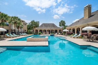 Cortland Lakemont in Richmond, TX - Foto de edificio - Building Photo