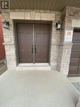 212 Palace St in Thorold, ON - Building Photo - Building Photo