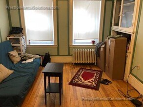 218 South St, Unit 1 in Boston, MA - Foto de edificio - Building Photo