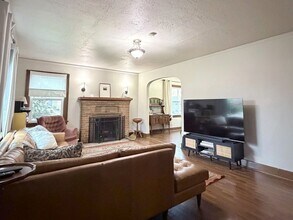 3601 Hoyt Ave in Everett, WA - Building Photo - Building Photo