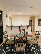 445 Knoll St NW in Vienna, VA - Building Photo - Building Photo