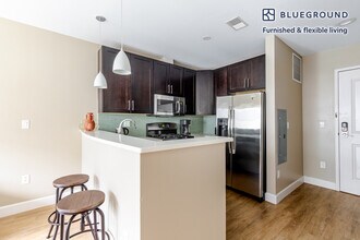 33 Rogers St in Cambridge, MA - Building Photo - Building Photo