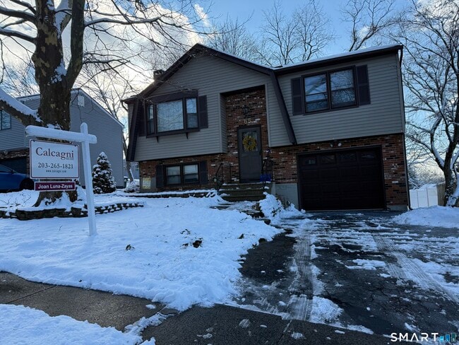 property at 65 Hitchcock Dr