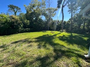 12 William Dr in Daytona Beach, FL - Building Photo - Building Photo