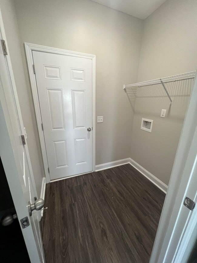 110 Ironwood Dr in Hinesville, GA - Building Photo - Building Photo