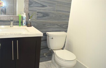 538 Slippery Rock Rd in Weston, FL - Building Photo - Building Photo