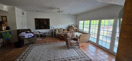5406 Godfrey Rd in Parkland, FL - Building Photo - Building Photo