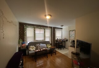 244 Kelton St, Unit #8 in Boston, MA - Building Photo - Building Photo