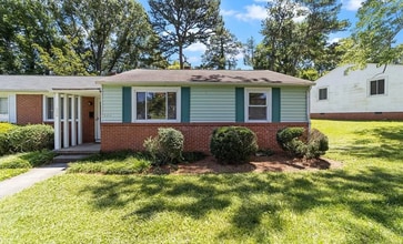 524 Overlook St in Greensboro, NC - Building Photo - Building Photo