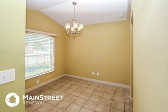 913 Redwood St in Daytona Beach, FL - Building Photo - Building Photo