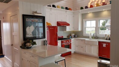 10 Captree Island in Babylon, NY - Building Photo - Building Photo