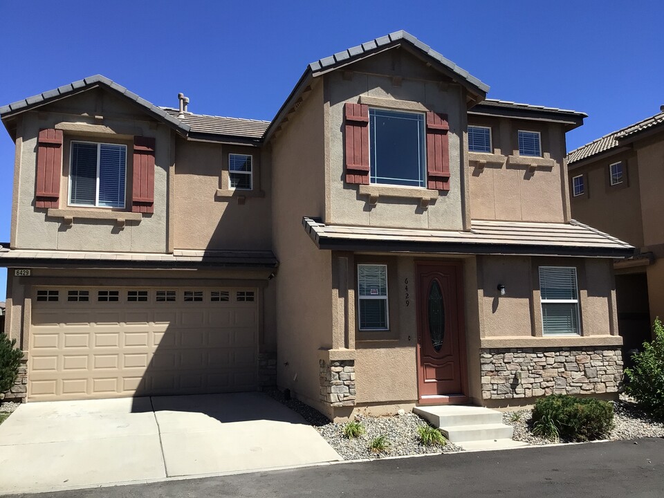 6429 Peppergrass Drive in Sparks, NV - Building Photo