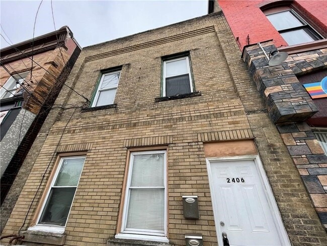 property at 2406 Peach St
