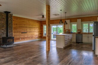 1503 Cornersville Hwy in Lewisburg, TN - Building Photo - Building Photo