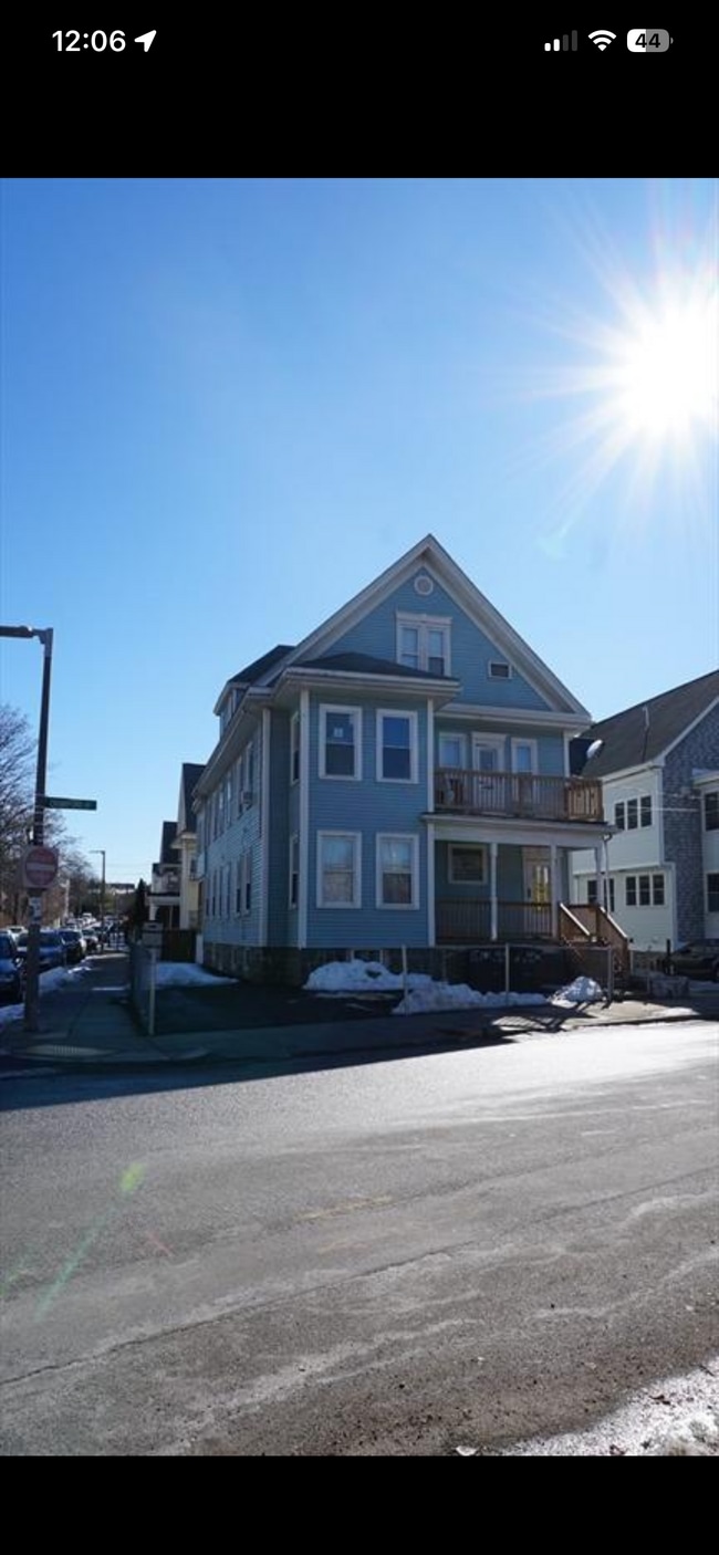 151 Crawford St, Unit 2