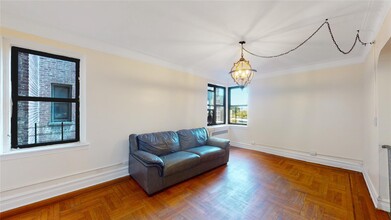 3000 Valentine Ave in Bronx, NY - Building Photo - Building Photo