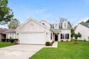 12738 Planters Row Dr in Charlotte, NC - Building Photo
