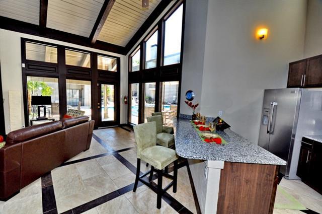 6910 Skillman St in Dallas, TX - Building Photo - Building Photo