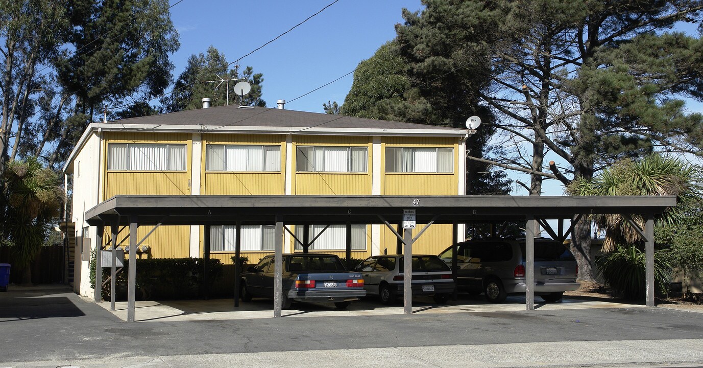 47 Alan Ct in San Pablo, CA - Foto de edificio