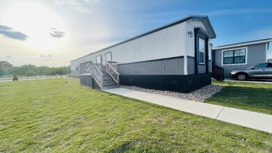 2804 Halite Bend in Pflugerville, TX - Building Photo - Building Photo