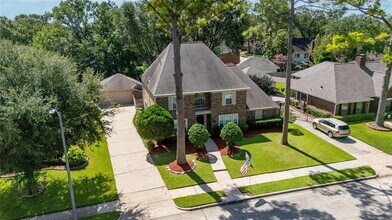 15127 Greenleaf Ln in Houston, TX - Building Photo - Building Photo