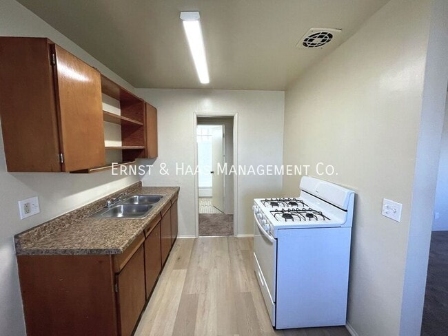 property at 9119 Rose St