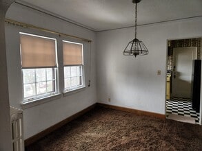 209 N 21st Ave E, Unit #2 in Duluth, MN - Building Photo - Building Photo