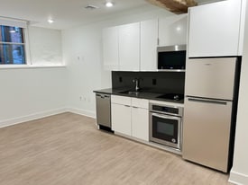 425 N Prince St in Lancaster, PA - Building Photo