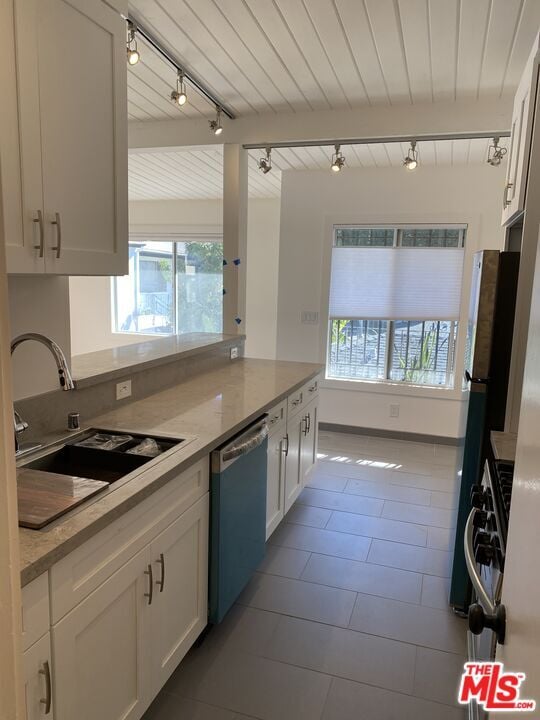 property at 2911 Colorado Ave