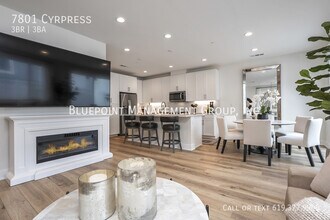 7801 Cypress Dr in Santee, CA - Building Photo - Building Photo