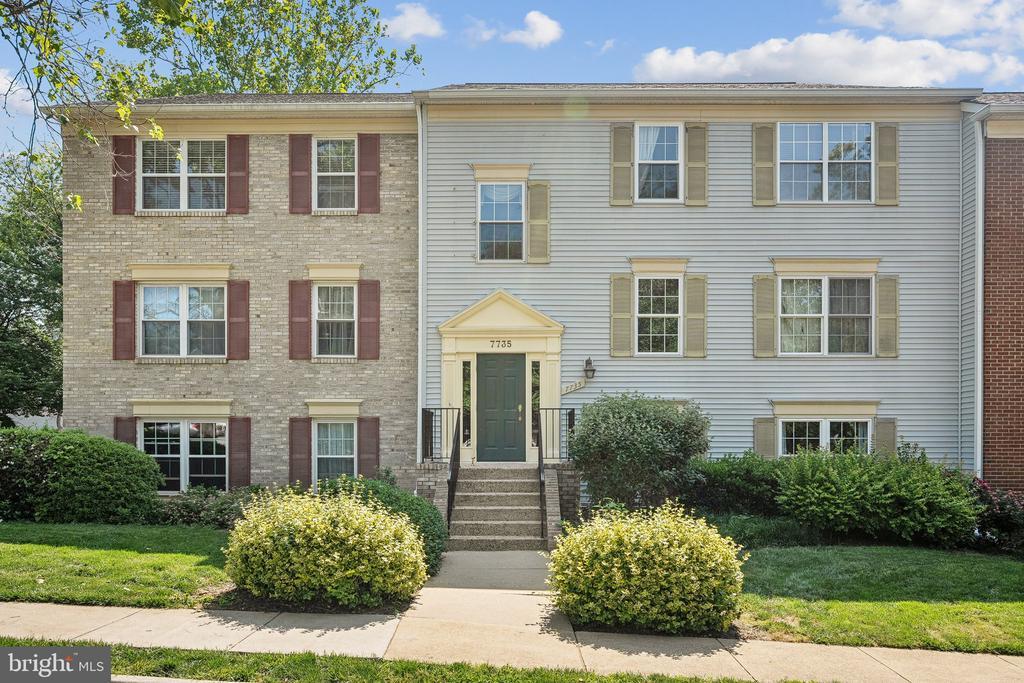 7735 Inversham Dr in Falls Church, VA - Building Photo