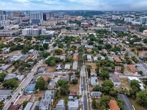 712 Division Ave in West Palm Beach, FL - Building Photo - Building Photo