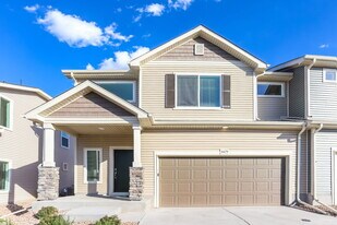 4674 N Tower Dr in Denver, CO - Building Photo