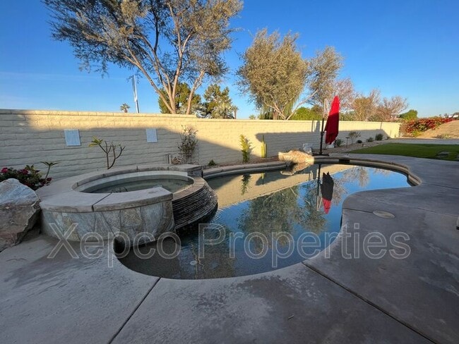 property at 74066 Via Vittorio