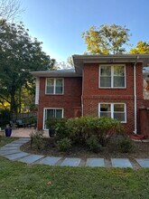 19 Thomas Dr, Unit 19 Thomas Dr in Silver Spring, MD - Foto de edificio - Building Photo