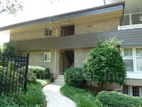 346 Carpenter Dr NE photo'