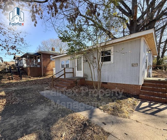 property at 700 Lee St