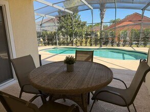 328 Robin Rd in Davenport, FL - Building Photo - Building Photo