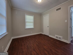 34 E New St in Winder, GA - Building Photo - Building Photo