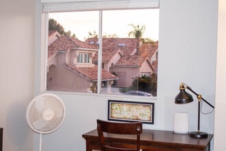 1670 Pinnacle Way in Vista, CA - Building Photo - Building Photo