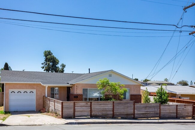 5211 Trinidad Way in San Diego, CA - Building Photo - Building Photo