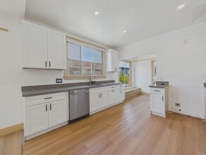 58 Vale St in Daly City, CA - Building Photo - Building Photo